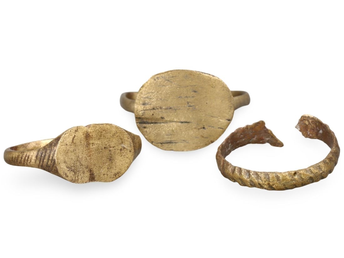 Lot of 3 Ancient Medieval Viking / Celtic / Anglo-Saxon Bronze Rings, 11th-13th Century (1 of 2)