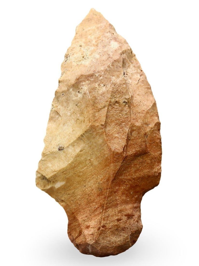Authentic Ancient Native American Flint Arrowhead Prehistoric Artifact: Our highly anticipated Antique Auction, "Treasures of the Ancient and Medieval World," offering an unparalleled opportunity for collectors and history enthusiasts to acquire rare Ancient Artifacts for