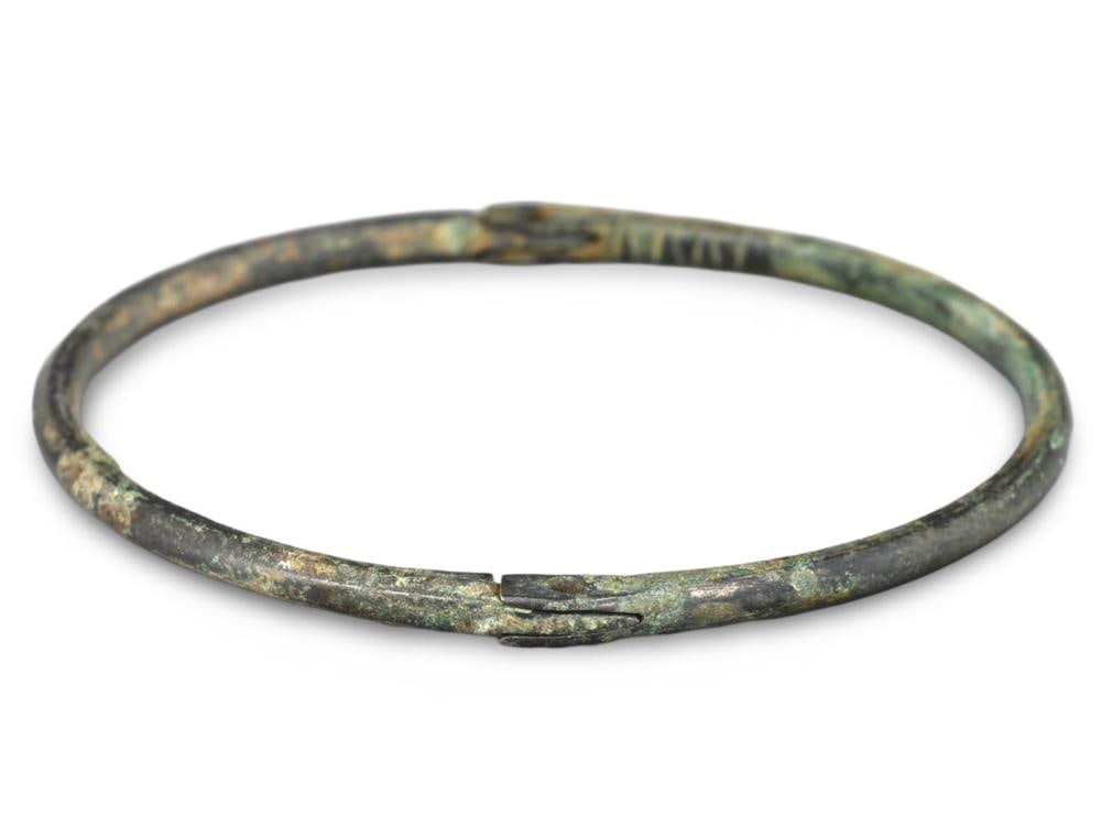 Rarely Seen Viking Bronze Bracelet with Aged Verdigris, A Testament to Medieval Craftsmanship (1 of 2)