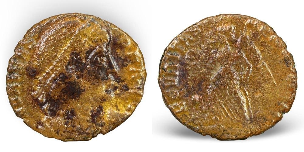 Authentic Ancient Roman Empire Emperor Bronze Coin Historical Currency Artifact (1 of 3)