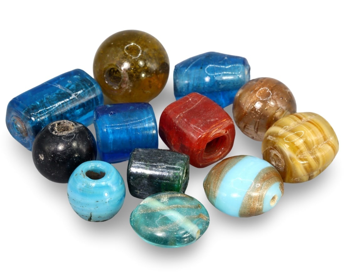 Venetian Murano Antique Lampwork Glass Beads, Craft Collection for Jewelry: **Dimension information at the bottom section after Condition** Welcome to the No Reserve Ancient Relics & Rare Artifacts auction, where history comes alive through an extraordinary collection of trea