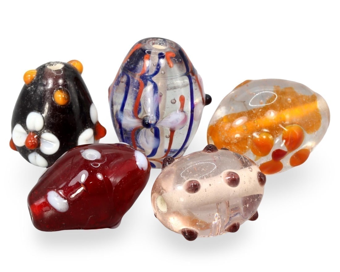 Collection of Venetian Murano Vibrant Lampwork Designs and Intricate Handcrafted Detailing Glass: **Dimension information at the bottom section after Condition** Welcome to the No Reserve Antique Treasures Auction S2, where history comes alive through an extraordinary collection of treasures spann