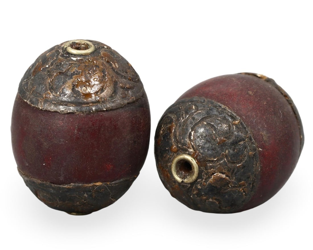 Exquisite Himalayan Tribal Sino-Tibetan Intricate Silvered Caps Sacred Craftsmanship Beads: **Dimension information at the bottom section after Condition** Welcome to the No Reserve Antique Treasures Auction S2, where history comes alive through an extraordinary collection of treasures spann