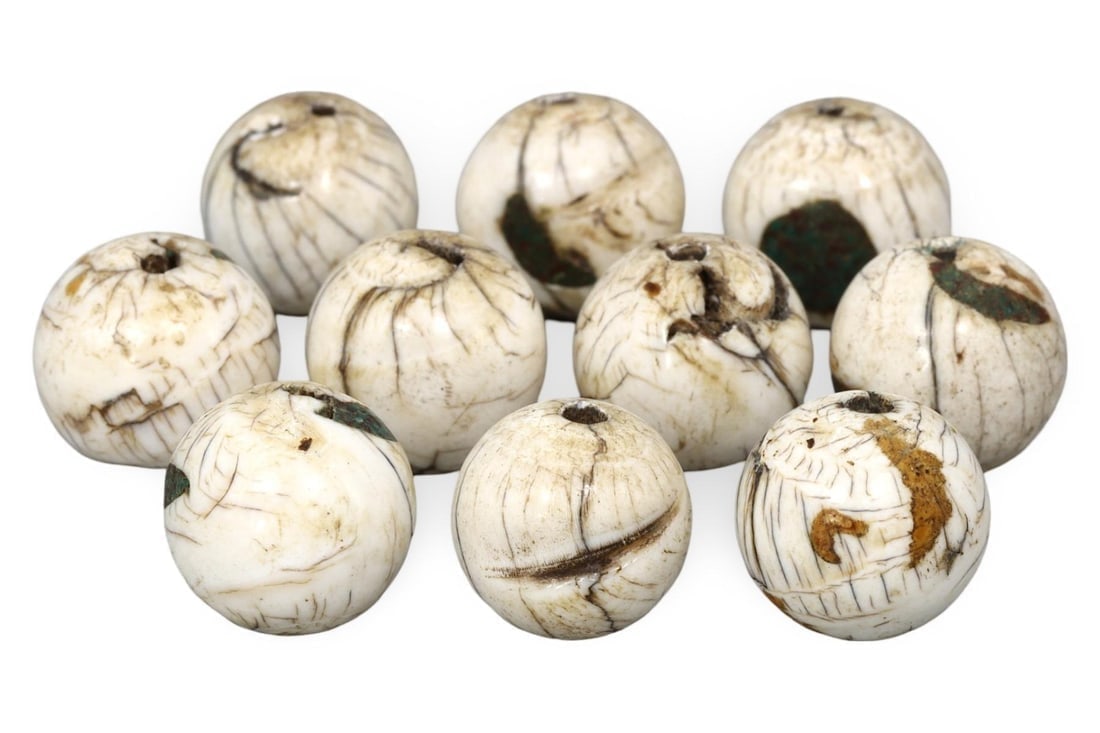 Lot of Antique Tribal Sino-Tibetan Gems Inlaid Conch Shell Beads: **Dimension information at the bottom section after Condition** Welcome to the No Reserve Antique Treasures Auction S2, where history comes alive through an extraordinary collection of treasures spann