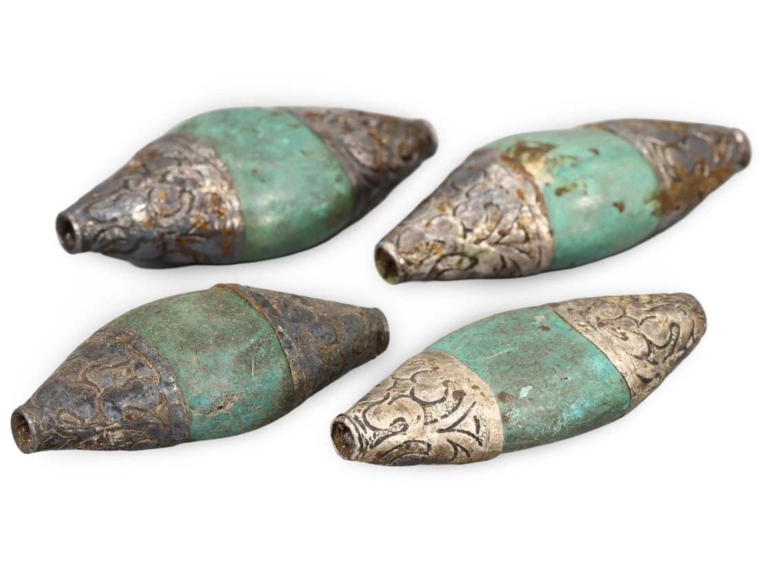 Exquisite Tribal Himalayan Antique Sino-Tibetan Capped Stone Relics of Sacred Beads: **Dimension information at the bottom section after Condition** Welcome to the No Reserve Antique Treasures Auction S2, where history comes alive through an extraordinary collection of treasures spann