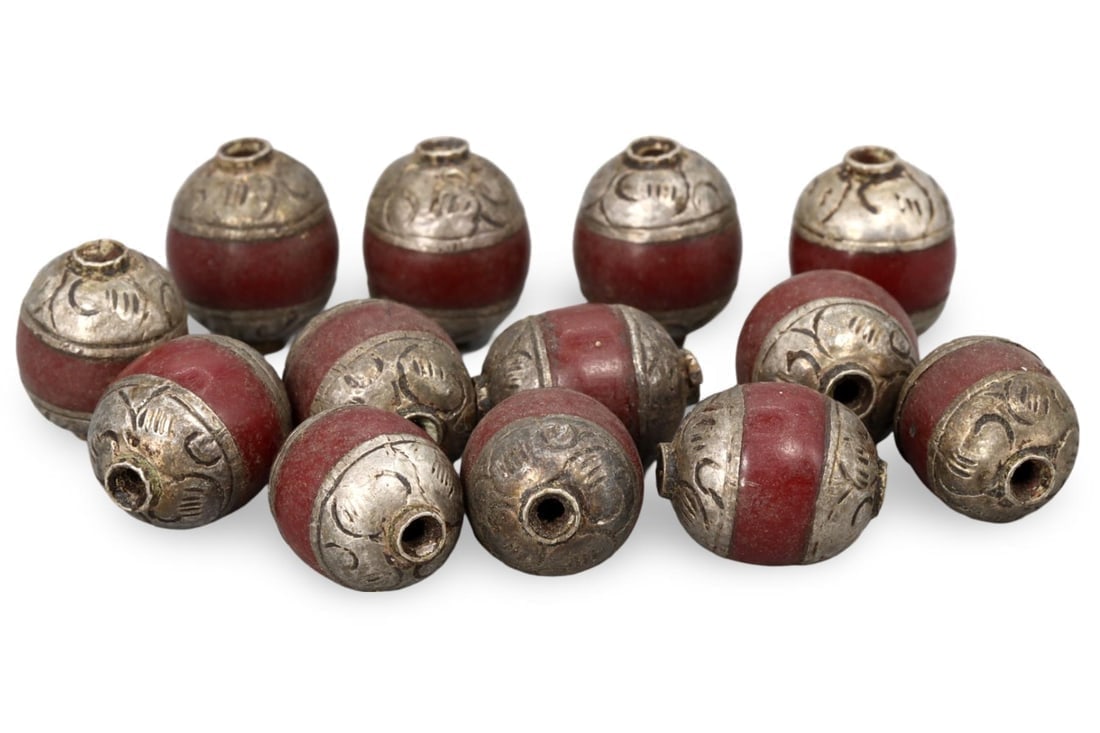 Exquisite Himalayan Tribal Sino-Tibetan Intricate Silvered Caps Sacred Craftsmanship Beads: **Dimension information at the bottom section after Condition** Welcome to the No Reserve Antique Treasures Auction, where history comes alive through an extraordinary collection of treasures spanning
