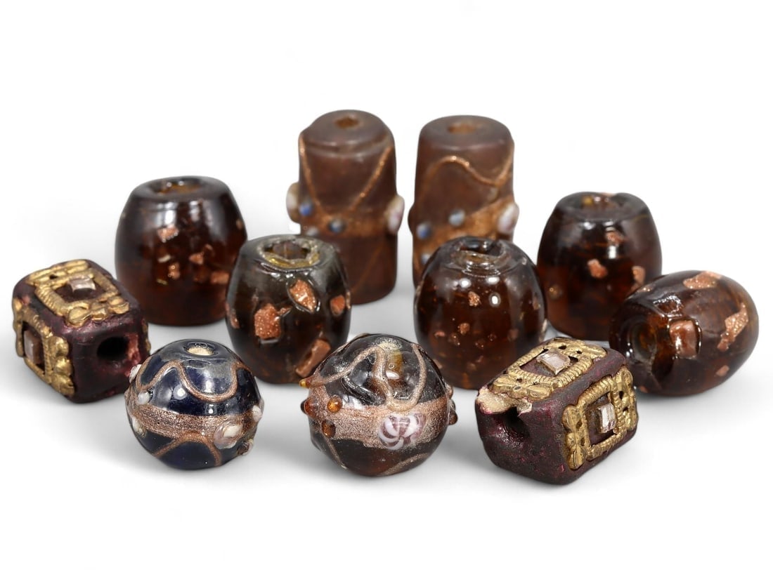 Exquisite Collection of Masterpieces of Intricate Craftsmanship Venetian Murano Lampwork Glass Beads: **Dimension information at the bottom section after Condition** Welcome to the No Reserve Antique Treasures Auction, where history comes alive through an extraordinary collection of treasures spanning