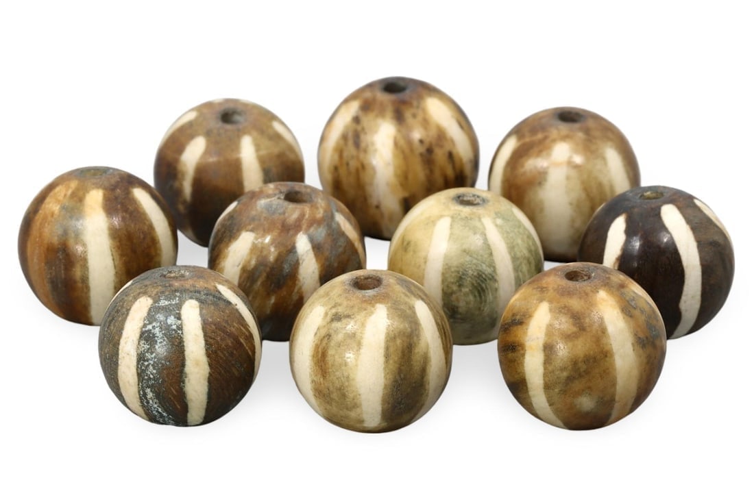 Lot of Ancient Medieval Pyu Pumtek Etched Shaped Beads, 9th-13th Century: **Dimension information at the bottom section after Condition** Welcome to the No Reserve Antique Treasures Auction, where history comes alive through an extraordinary collection of treasures spanning