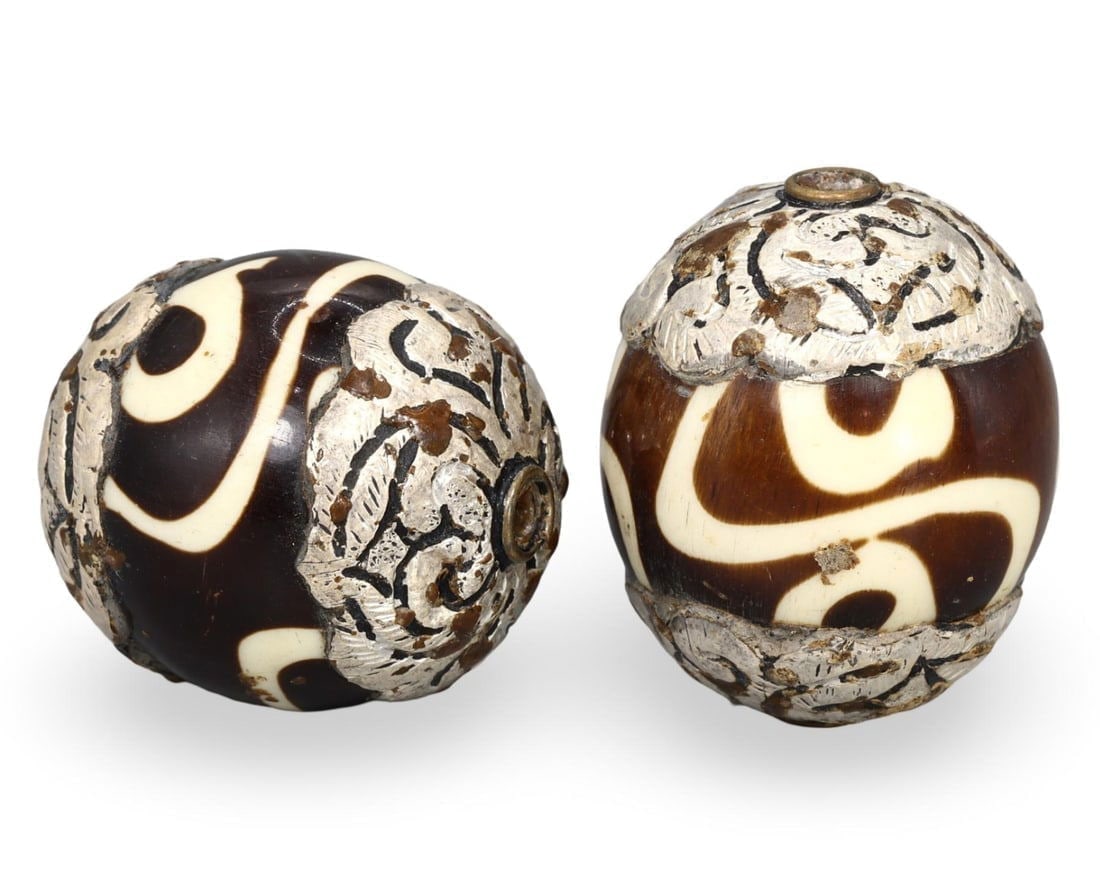 Post Medieval Sino-Tibetan Capped Decorated Beads, 18th-20th Century (1 of 1)