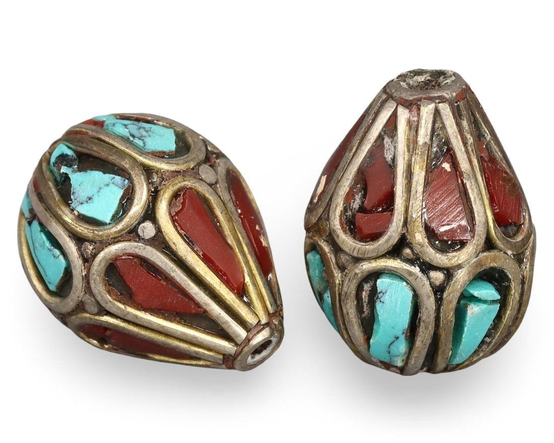 Post Medieval Sino-Tibetan Tribal Coral and Turquoise Beads, 17th-20th Century: **Dimension information at the bottom section after Condition** Welcome to the No Reserve Antique Treasures Auction, where history comes alive through an extraordinary collection of treasures spanning