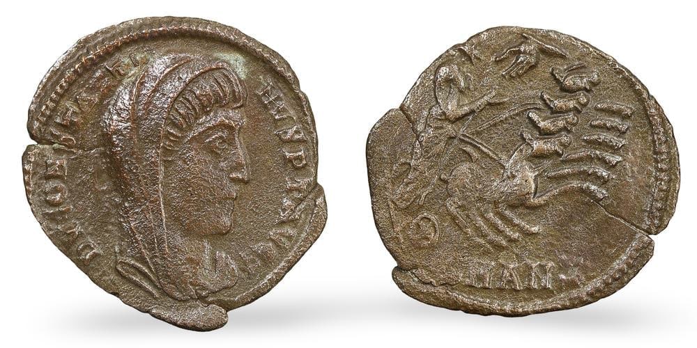 Authentic Ancient Roman Empire Emperor Bronze Coin Historical Currency Artifact (1 of 3)