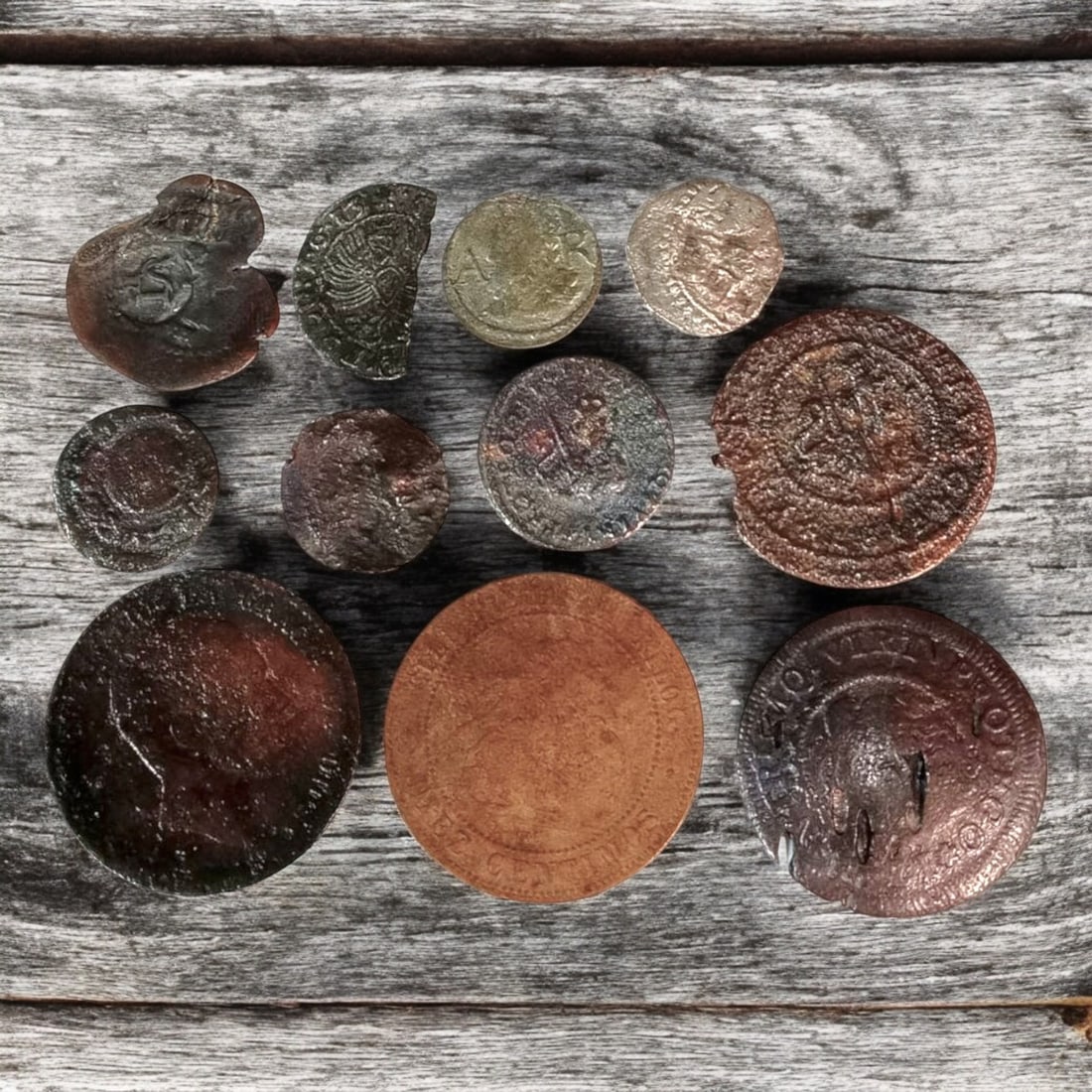 SPANISH PIRACY ERA: Mixed Lot of 11 Coins, Bronze and Billon, 16th-18th Century (35.92g, 16-30mm) (1 of 2)