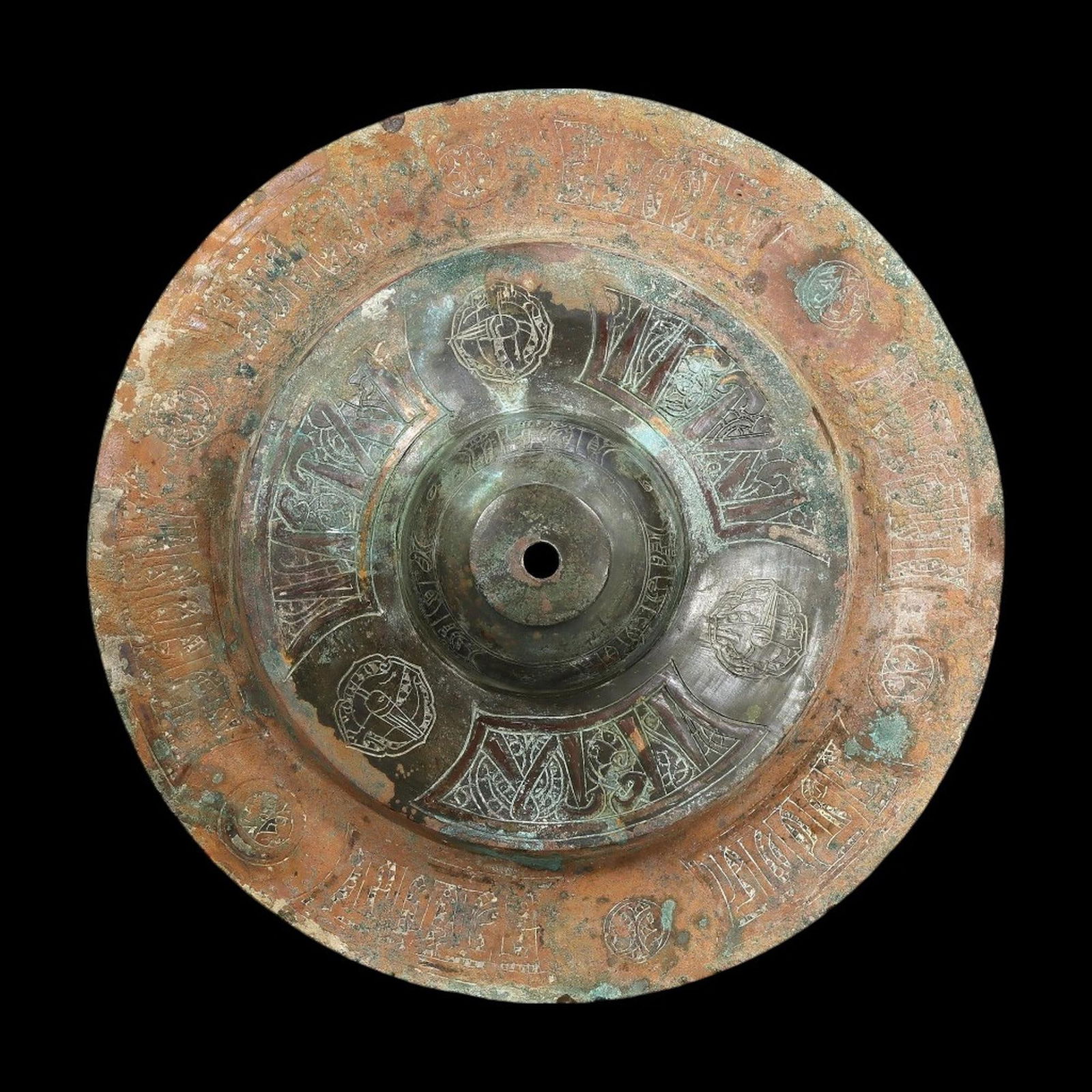 SARACEN BRONZE SHIELD BOSS, 12TH-13TH CENTURY (23x6 cm, 832g) (1 of 3)