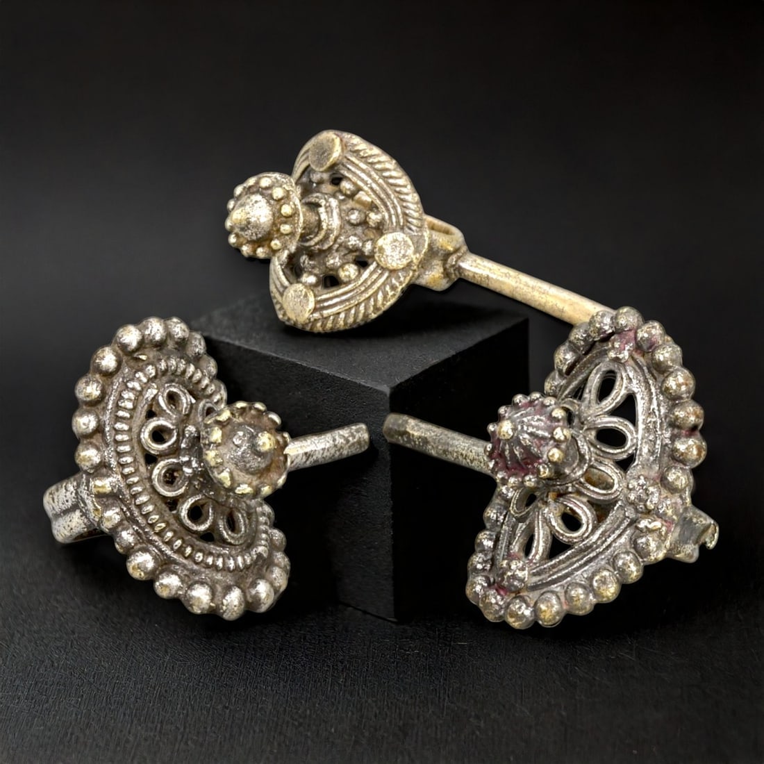 BYZANTINE EMPIRE: Set of 3 Archer's Thumb Rings with Silver Inlay, c. 10th-12th Century CE (1 of 2)