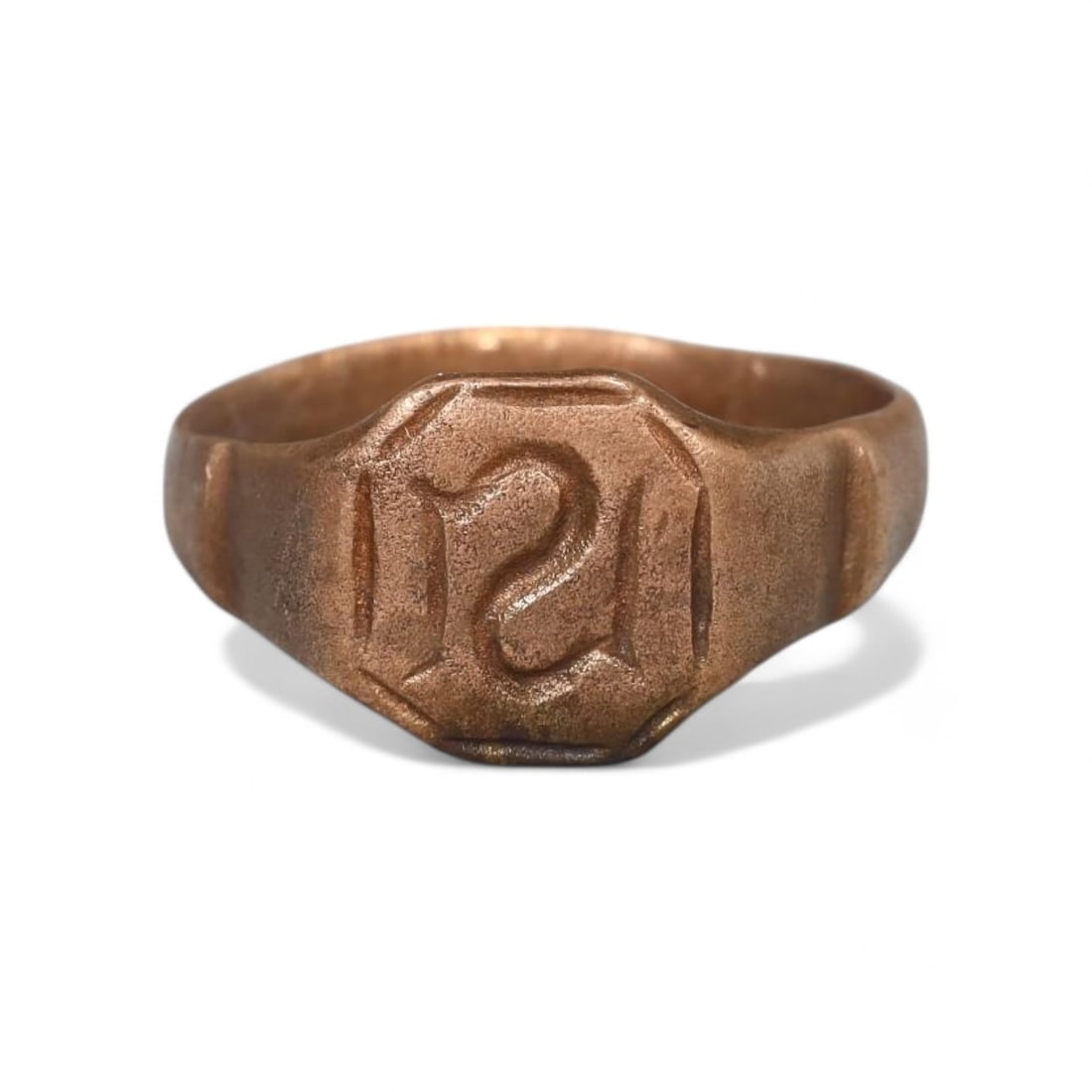 MEDIEVAL ERA: Bronze Signet Ring with "S" Initial, 13th-15th Century CE (10 US, 5g) (1 of 2)