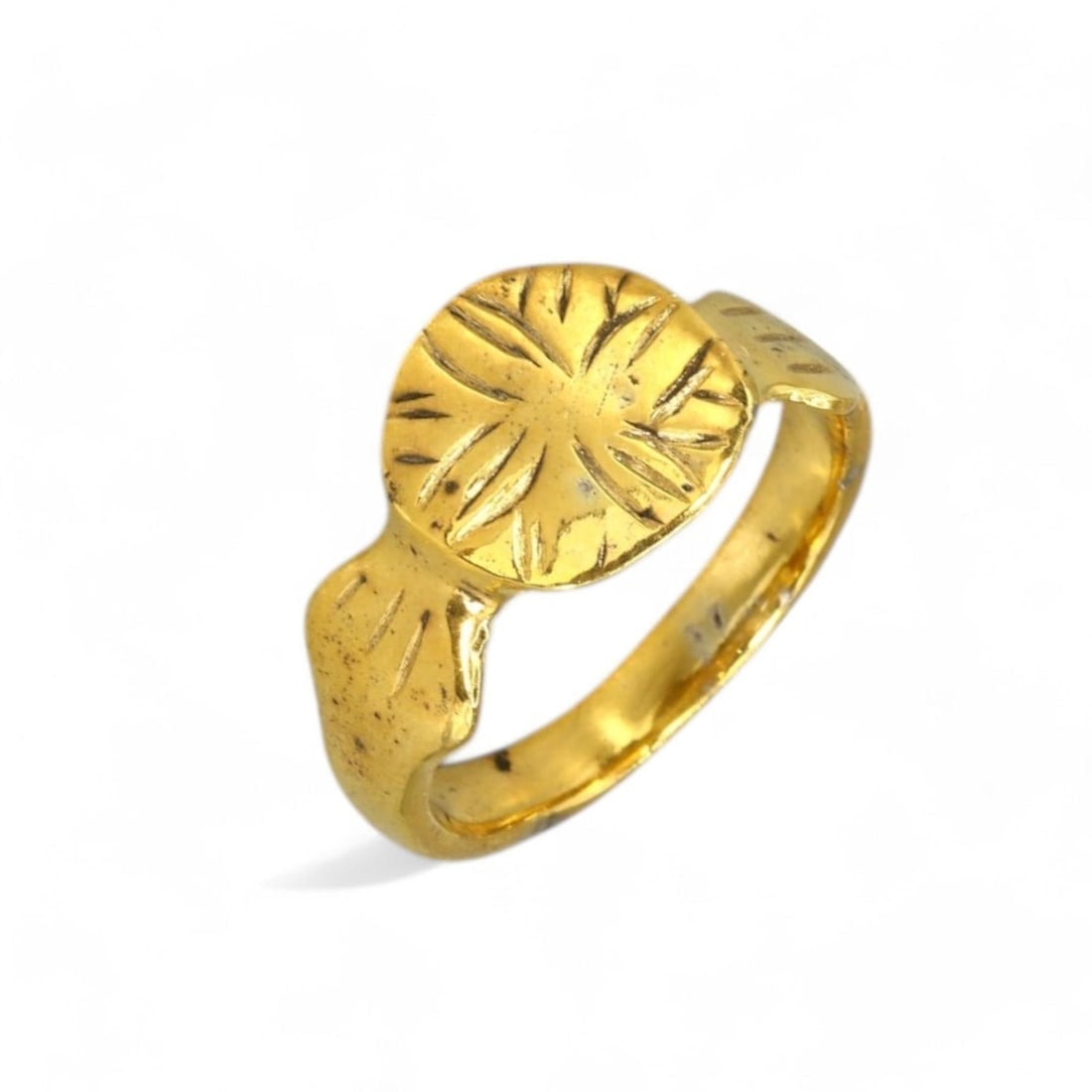 CRUSADER ERA: Gold-Gilt Bronze Ring with Radiant Sunburst Design, 12th-13th Century CE (2g, 4.75 US) (1 of 2)