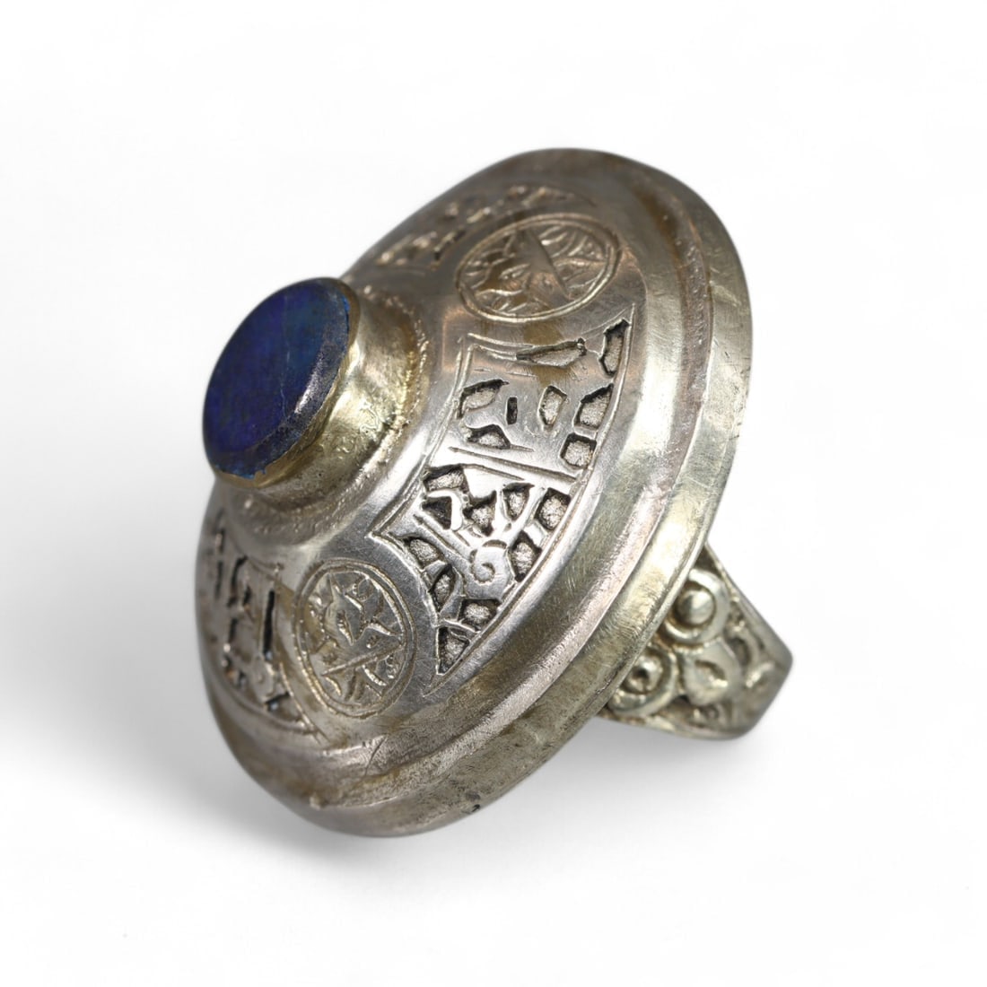 MIDDLE EASTERN: Silver "Dome of Elegance" Ring with Lapis Lazuli, Antique (34g, Size 10 US) (1 of 3)