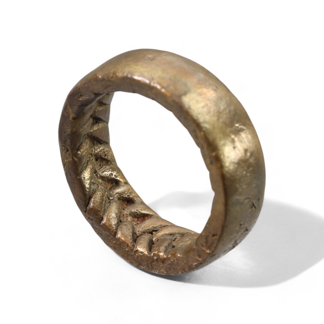 VIKING ERA: Bronze Spiral-Pattern Ring, Circa 9th-11th Century CE (Size 10.5 US, 15 g) (1 of 2)