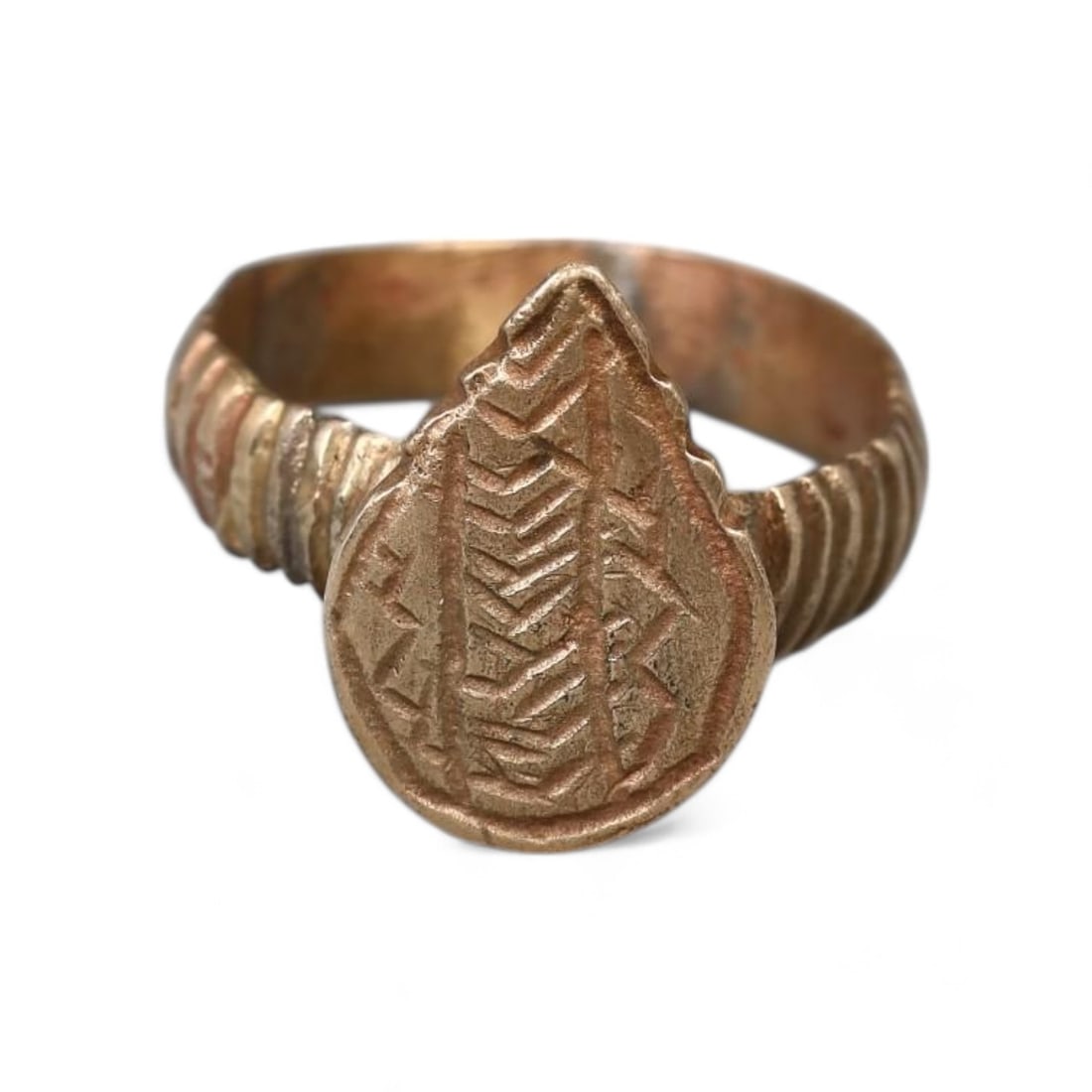 VIKING ERA: Bronze Engraved "Chevron Motif" Ring, Circa 9th-11th Century CE (Size 8 US, 6g): This finely crafted Viking-era bronze ring features a pointed bezel adorned with a bold chevron-like motif, embodying geometric artistry popular during the Viking Age. The textured band, with its ribb