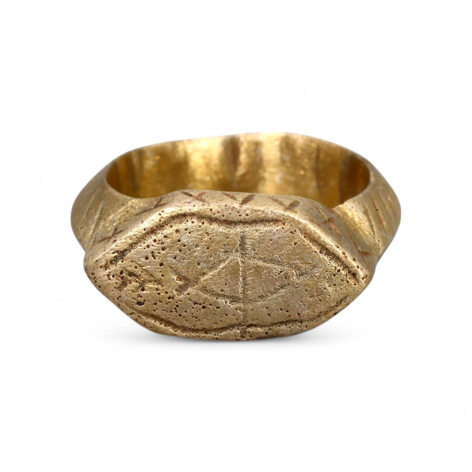 VIKING ERA: Gold-Gilt "Fish Motif" Ring, Circa 9th-11th Century CE (Size 3 US, 5g) (1 of 2)