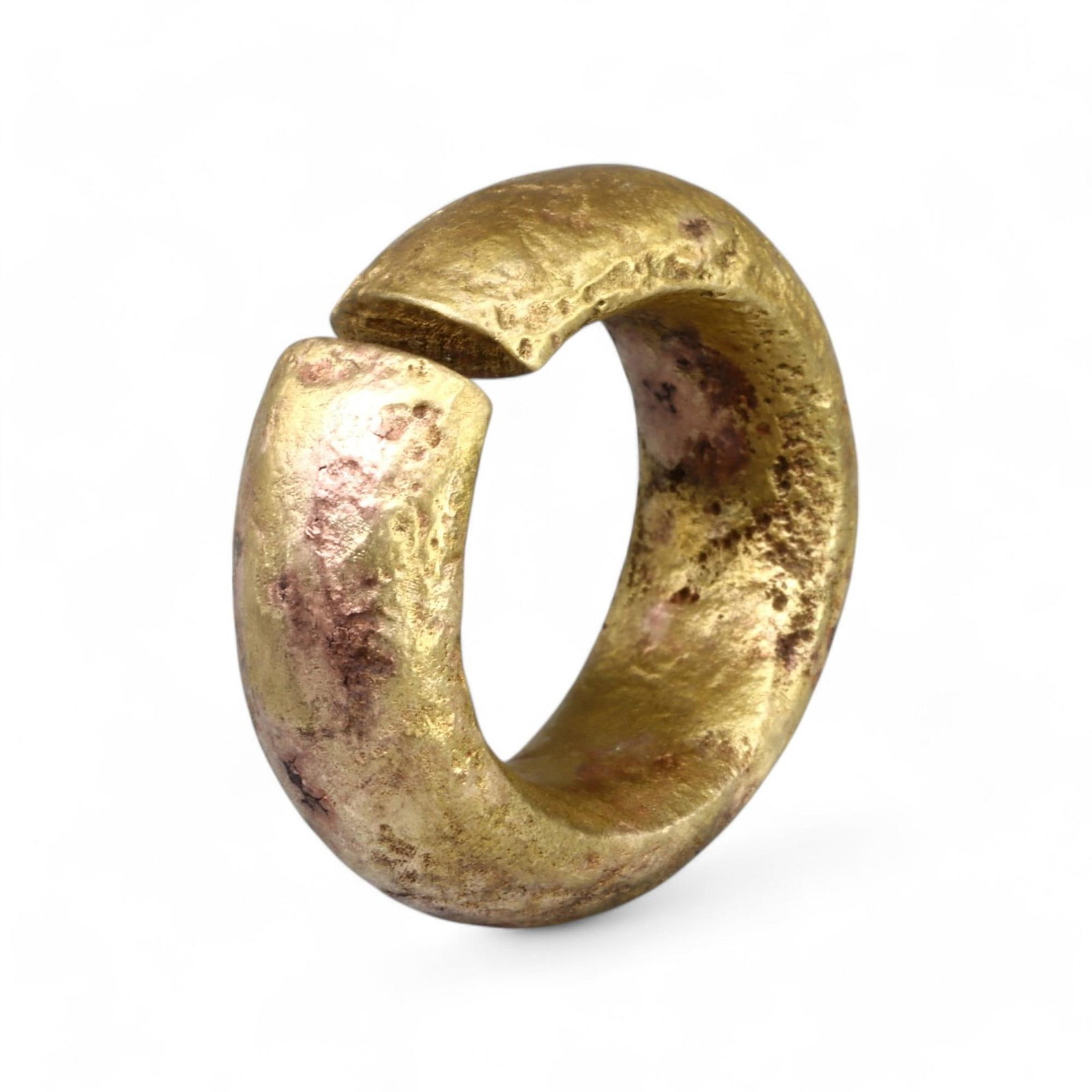 CELTIC PROTO-MONEY: Gold-Gilt Ring, Circa 1st Millennium BCE (3.5 x 1 cm, 40g): This robust Celtic proto-money ring, crafted from solid bronze and coated with a layer of gold gilt, exemplifies the multifunctional approach to wealth and trade in ancient Celtic societies. Measuring