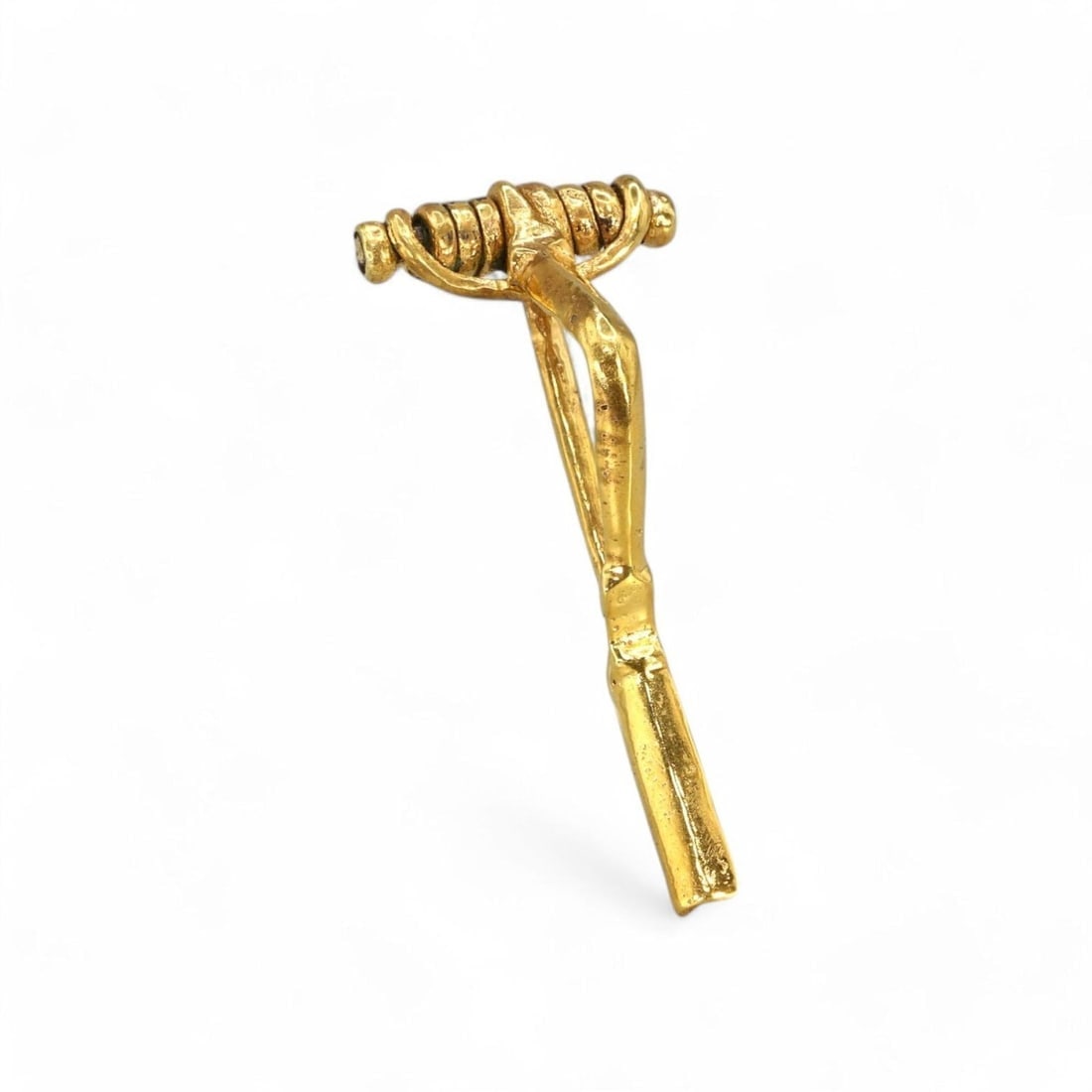 ROMAN EMPIRE: Gold-Gilt Fibula Brooch, 4.5cm, 24k Gold Gilt: This elegant Roman fibula brooch, measuring 4.5cm in length and coated in a 24k gold gilt finish, showcases the refined craftsmanship of ancient Roman artisans. The brooch features a coiled hinge desi