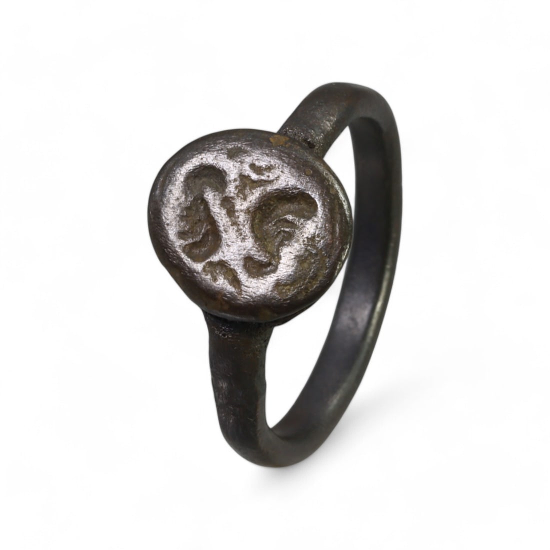 CRUSADER ERA: Bronze Seal Ring with Heraldic Motif, Circa 12th-14th Century CE (4g, Size 7.5 US) (1 of 2)
