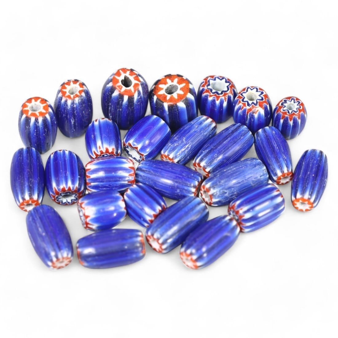 CHEVRON TRADE BEADS: Lot of Venetian Chevron Glass Beads, 32g, 8-14mm (1 of 1)