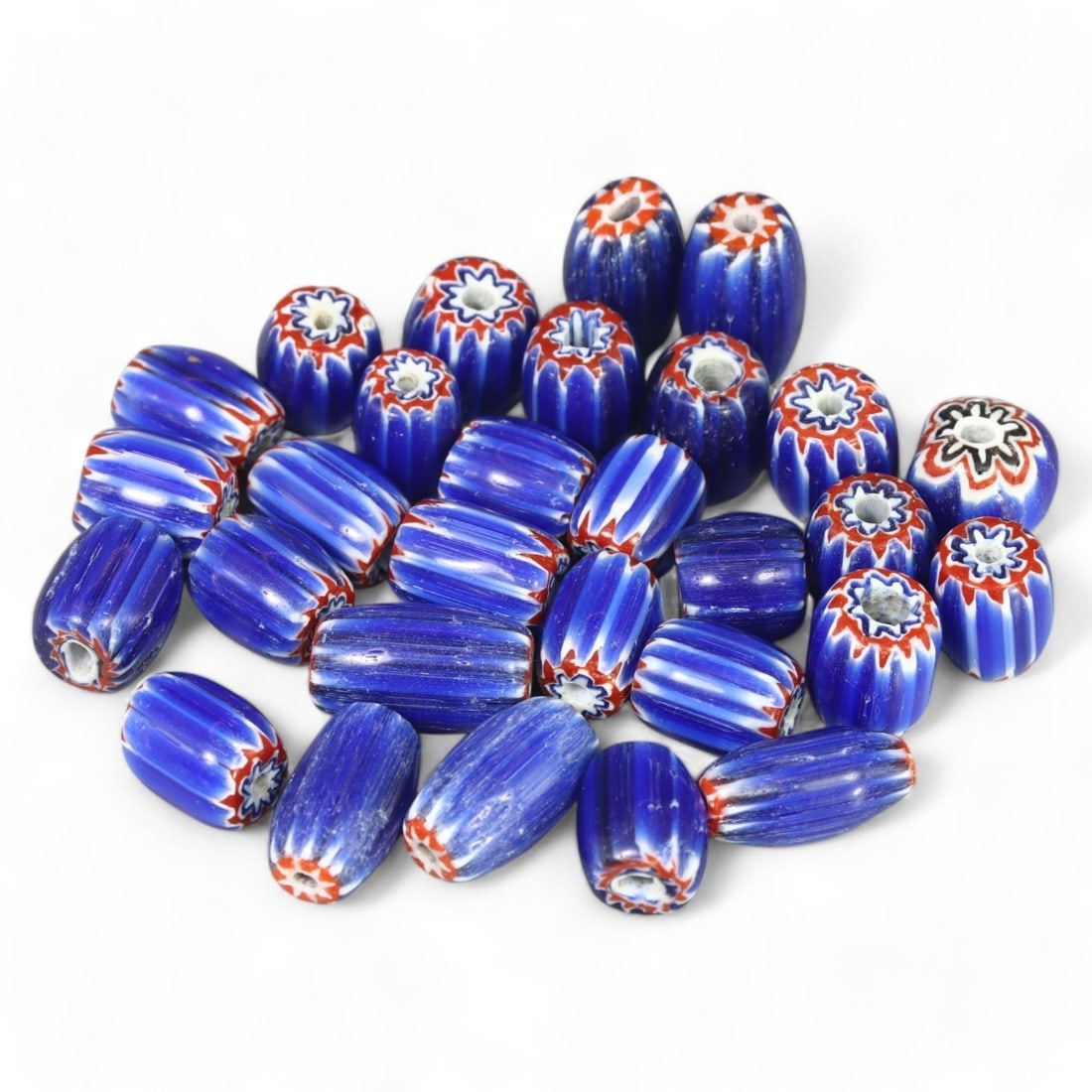 ANTIQUE VENETIAN: Chevron Trade Beads, Circa 19th Century (33g, 14x8mm, 29pcs) (1 of 1)