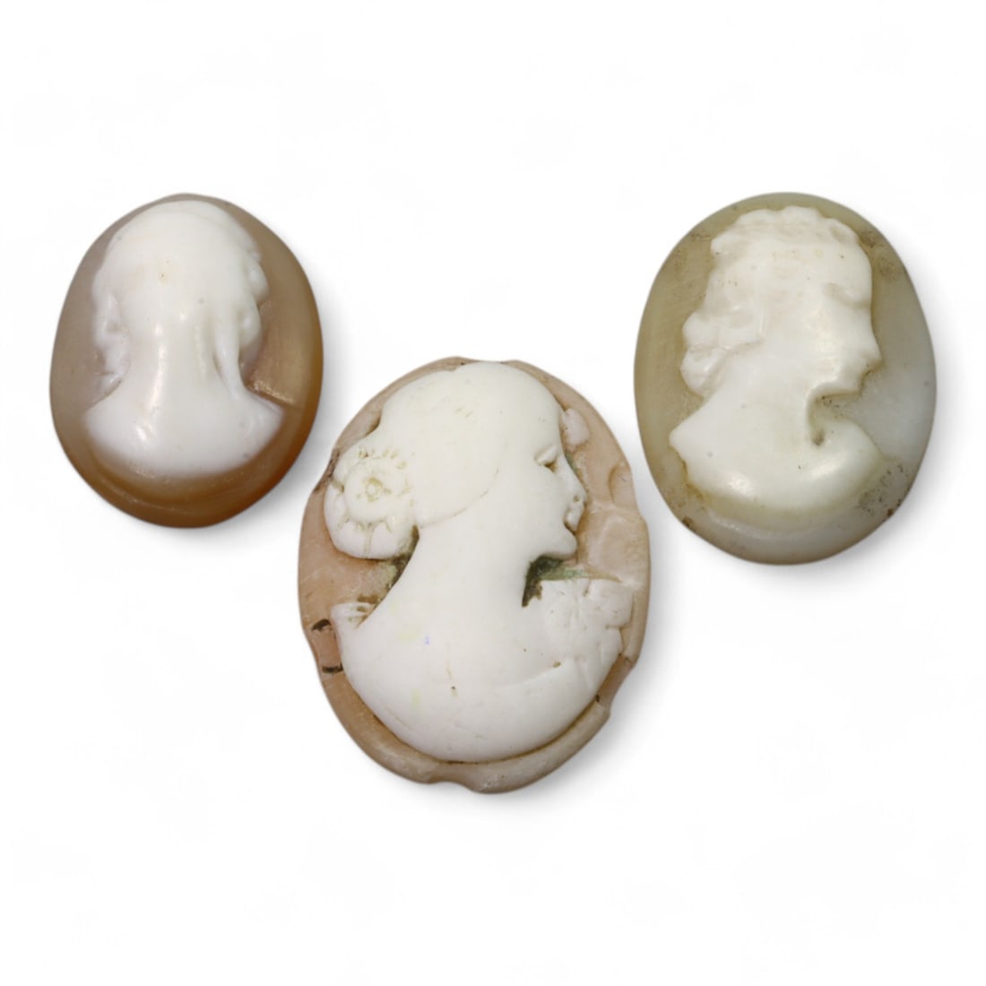 ANCIENT GEMSTONES: Lot of 3 Roman Cameo Intaglios, 1st-3rd Century CE (5g, 16-20mm) (1 of 1)
