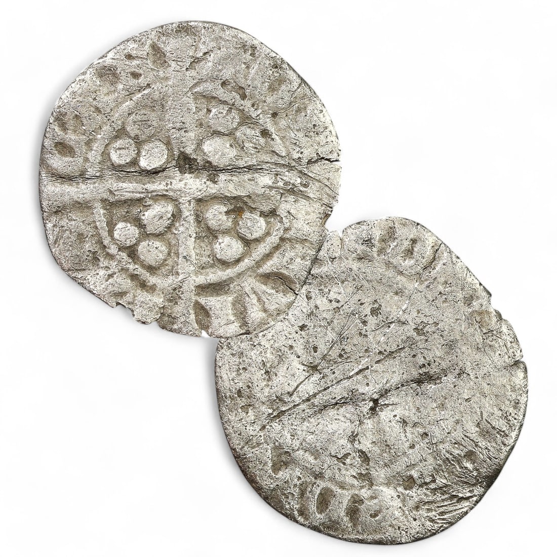 ENGLAND: Edward I Silver Penny, Long Cross Type (1272 - 1307 CE) (0.8g, 17mm): This silver penny, weighing 0.8 grams and measuring 17mm, was struck during the reign of Edward I (1272 - 1307 CE). The obverse features a crowned bust of Edward I facing forward, a classic depiction 