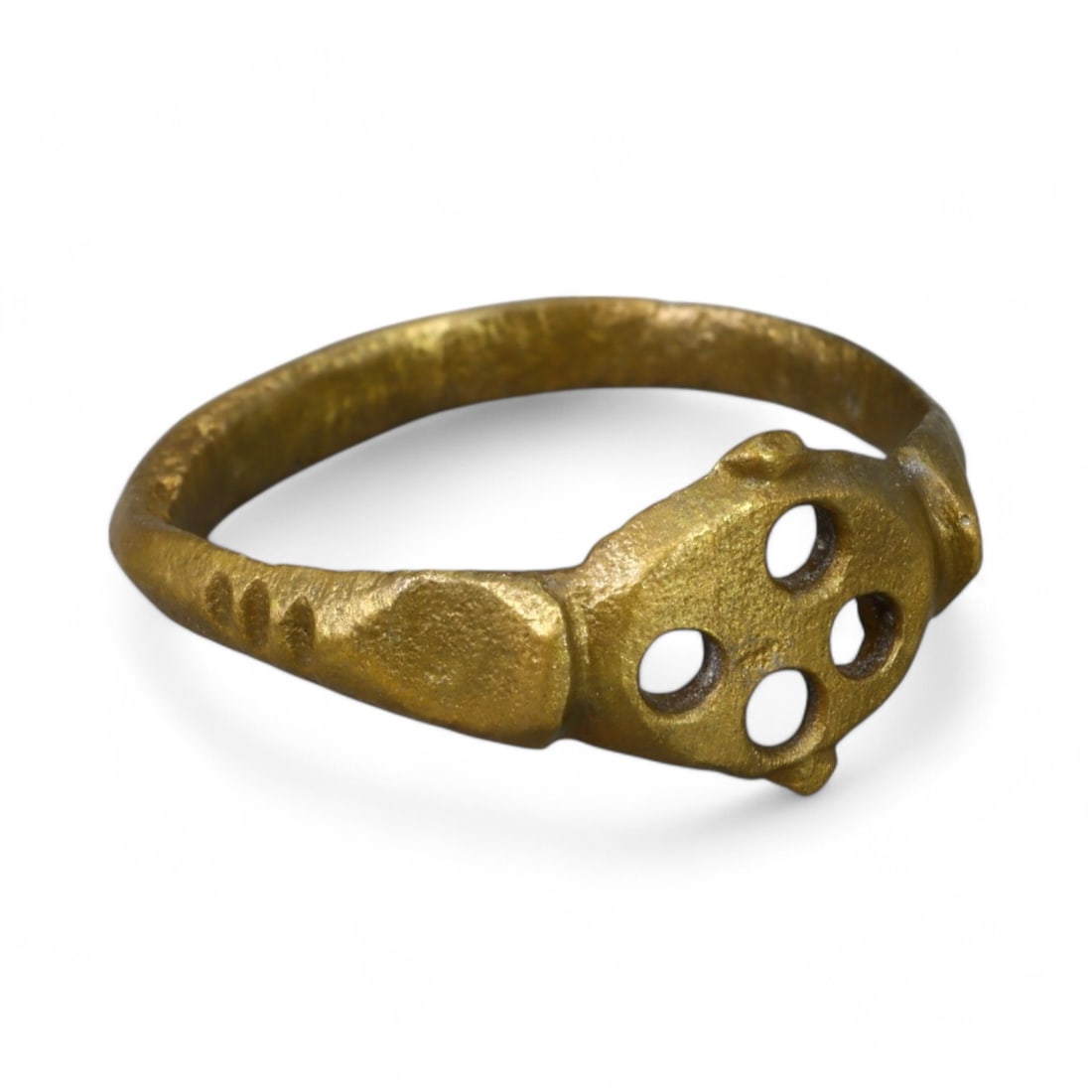 CRUSADER ERA: Bronze "Openwork Quatrefoil Bezel" Ring, 12th-14th Century CE (Size 6 US, 1.4g) (1 of 2)