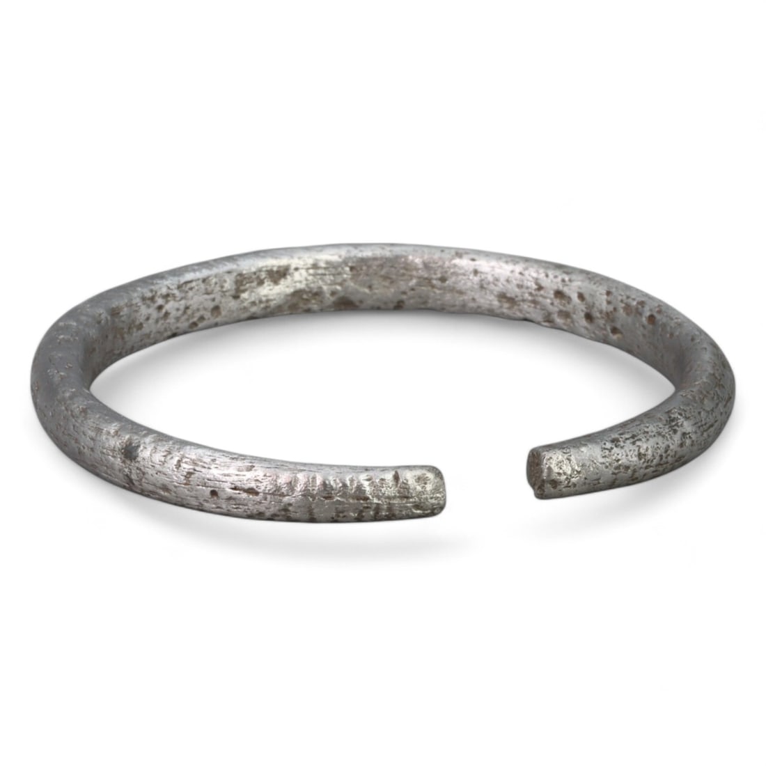 KUBA CULTURE: Iron Woman's Bracelet, Sub-Saharan Africa, Congo (44g, 7 x 0.8cm) (1 of 2)