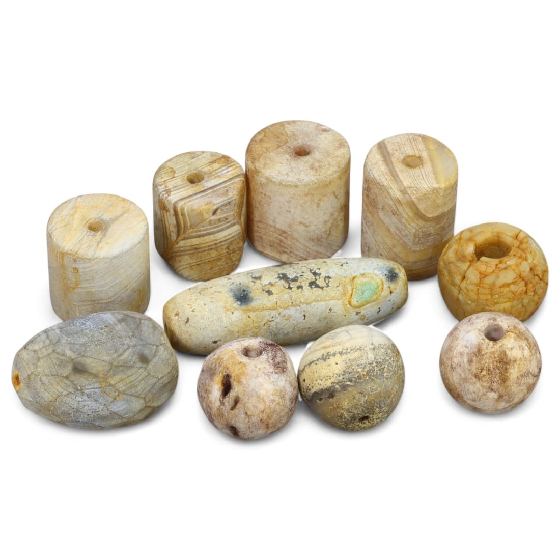 Ancient to Medieval: Mixed Agate, Carnelian, Glass Beads, Central Asia Nomads (1-3 cm, 58g): This captivating lot of mixed agate, carnelian, and glass beads highlights the artistic traditions of Central Asian nomadic cultures. The beads showcase a variety of colors and patterns, from the tran