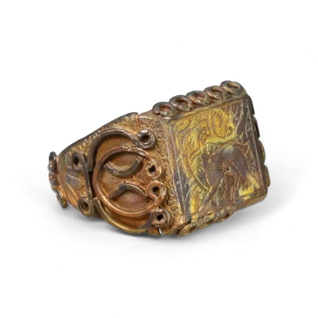 SINO-SIBERIAN ANTIQUE: Bronze Gilded "Engraved Iconic Motif" Ring, 17th-19th Century CE (Size 10 US, (1 of 2)