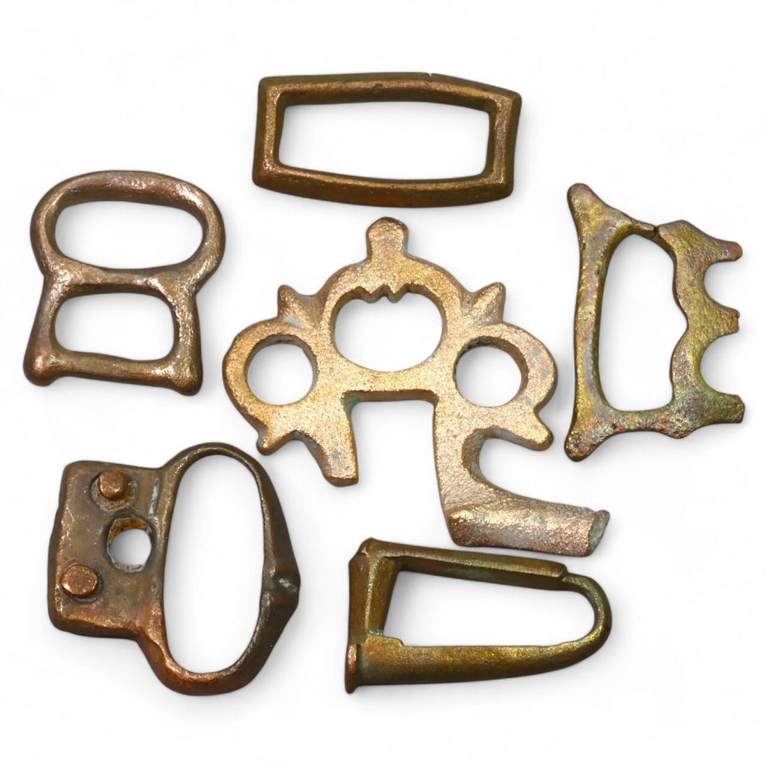 LOT OF BRONZE BUCKLES: Assorted Shapes and Styles (24g total, 2-4cm, 7 pieces) (1 of 1)