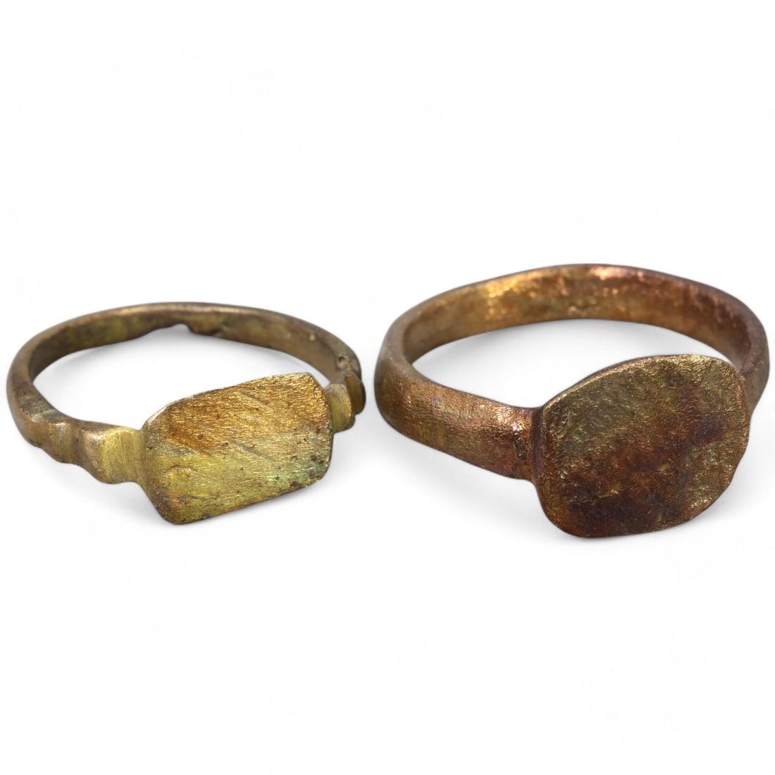 MEDIEVAL: Pair of Bronze Rings with Rectangular and Oval Bezels, 12th-14th CE (5g, 6-9 US, 2 Pcs) (1 of 2)