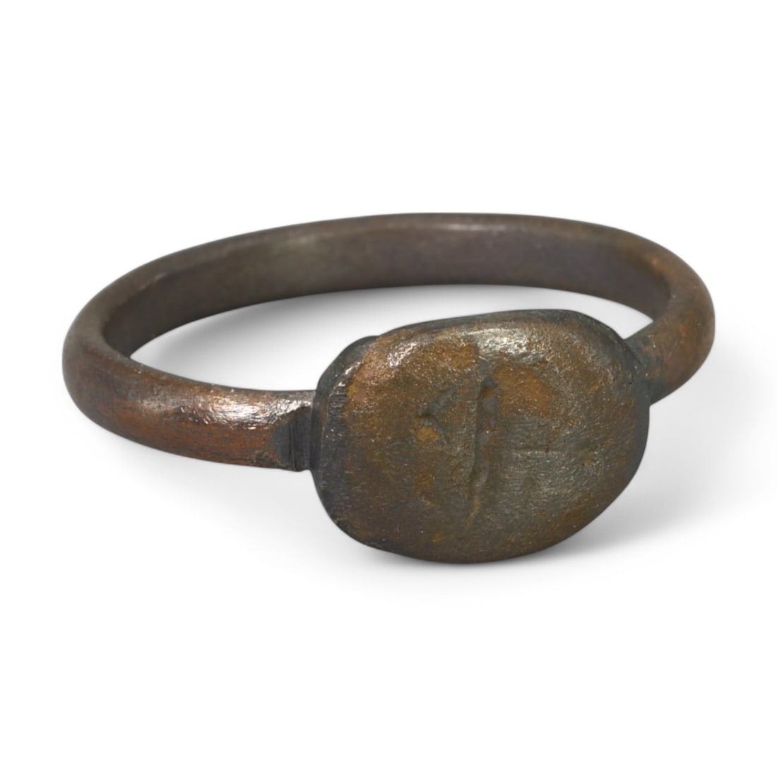 LATE ROMAN ERA: Bronze "Oval Seal" Ring, Circa 3rd-5th Century CE (Size 11 US, 5g) (1 of 2)