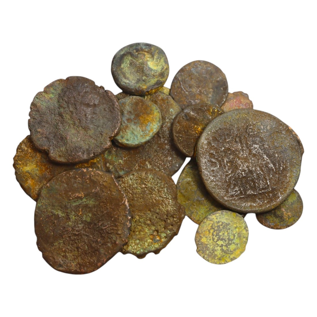 LOT: 15 Roman AE Coins, Mixed Types, 1st-4th Century CE (58g, 16-30mm) (1 of 2)