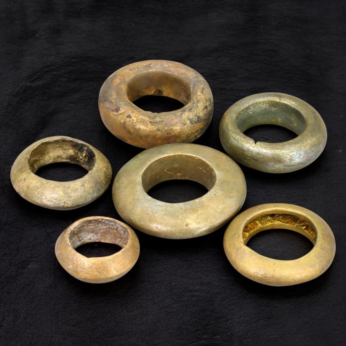 PROTO-RINGS: Ancient Bronze Ring Currency (281g, 3-4.5cm) (1 of 1)