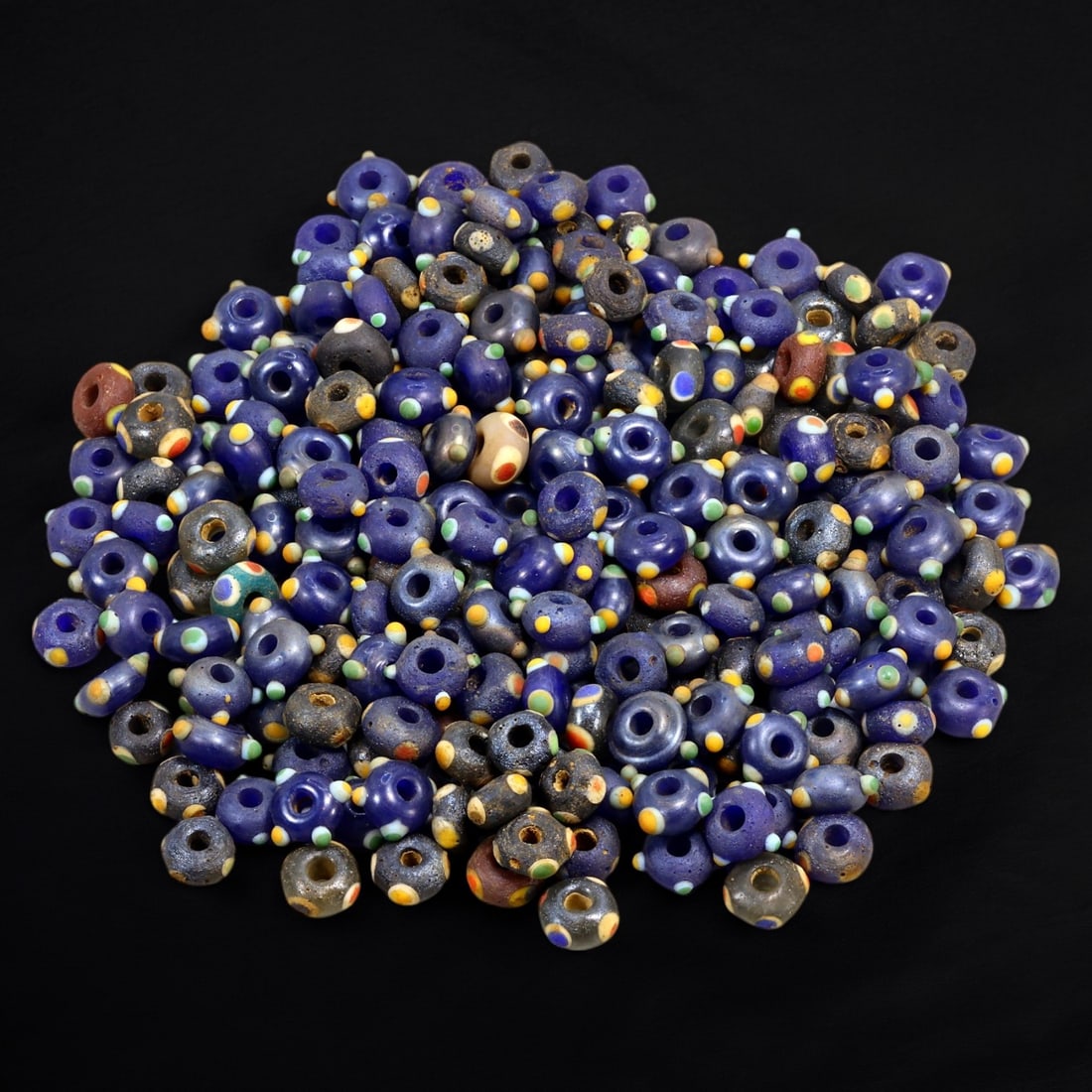 AFRICAN: Blue Glass Trade Beads with Polychrome Accents, (99g, 8mm) (1 of 1)