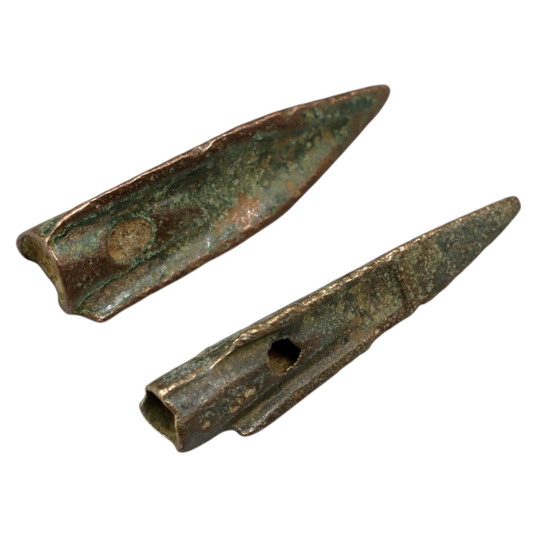 SCYTHIAN CULTURE: Bronze Socketed Arrowheads, 2pcs, 5g, 2cm (1 of 2)