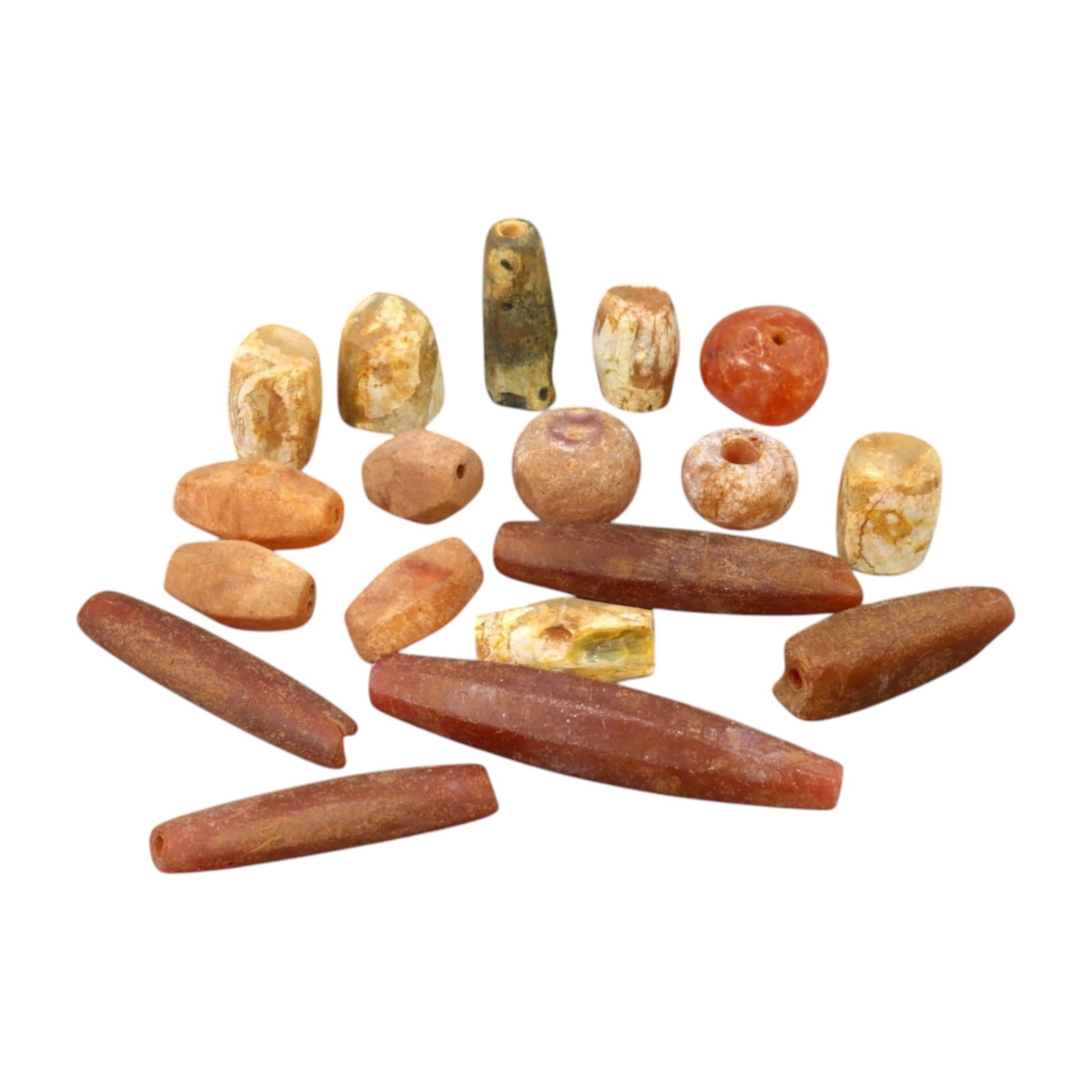 AFRICAN: Ancient Mixed Carnelian and Agate Beads, (51g, 1-4cm): This intriguing lot features a diverse selection of African ancient carnelian and agate beads, weighing a total of 51 grams with individual beads ranging from 1 to 4cm in size. The assortment includes