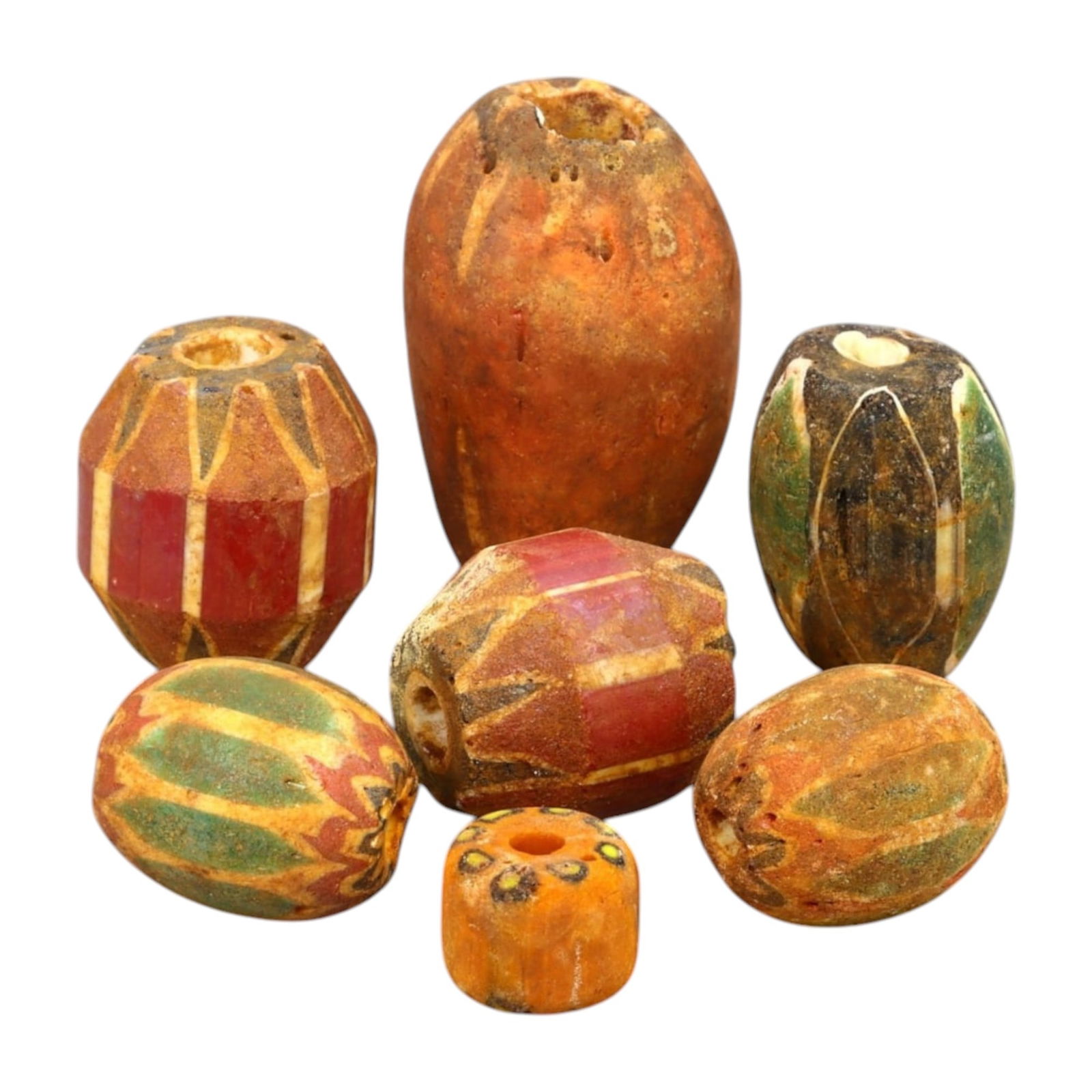 AFRICAN: Antique Chevron and Trade Beads, (130g, 12-42mm): This remarkable lot features African antique chevron and trade beads, weighing a total of 130 grams with individual beads ranging from 12 to 42mm in size. These beads display a striking variety of sha