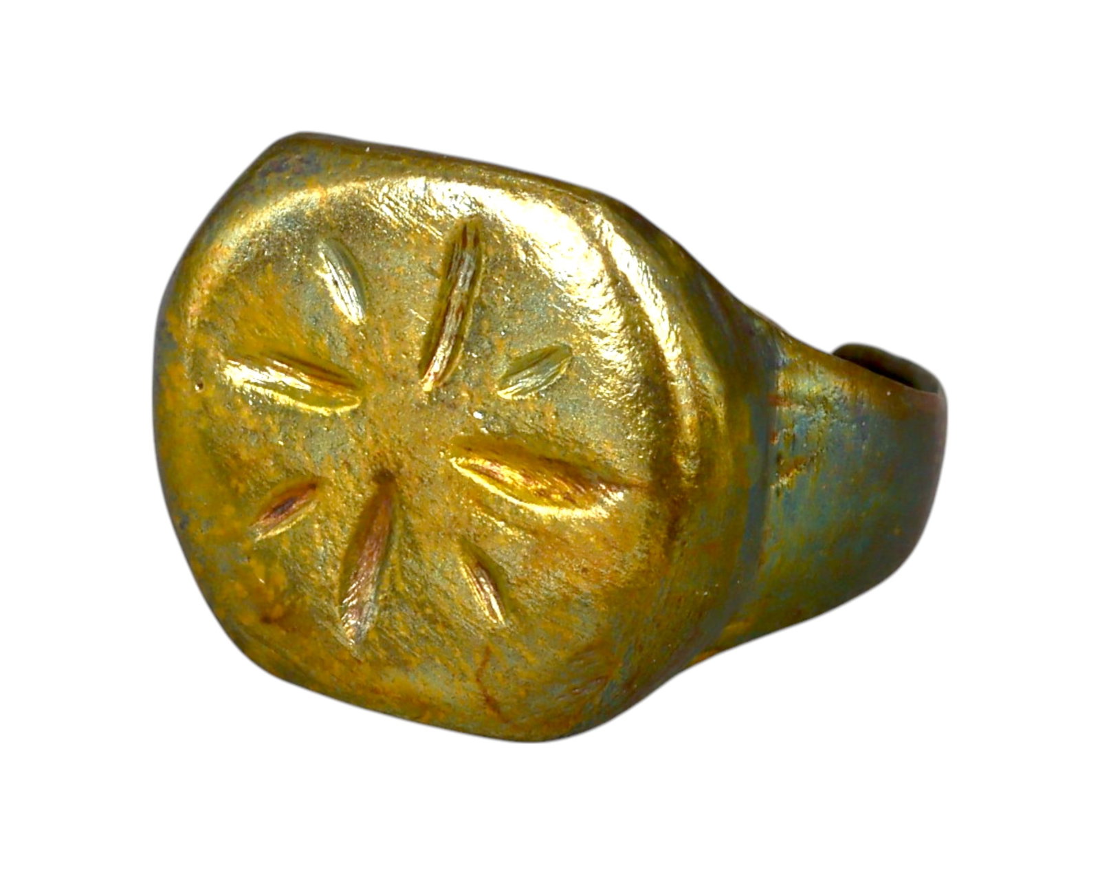 MEDIEVAL EUROPEAN: Bronze Engraved Signet Ring - Carolingian/Byzantine Influence, 9th-12th Century: An impressive medieval bronze signet ring, masterfully restored while preserving its historical character. This petite yet striking piece, weighing 4.4g and sized at 3.25 US, features a large octagona