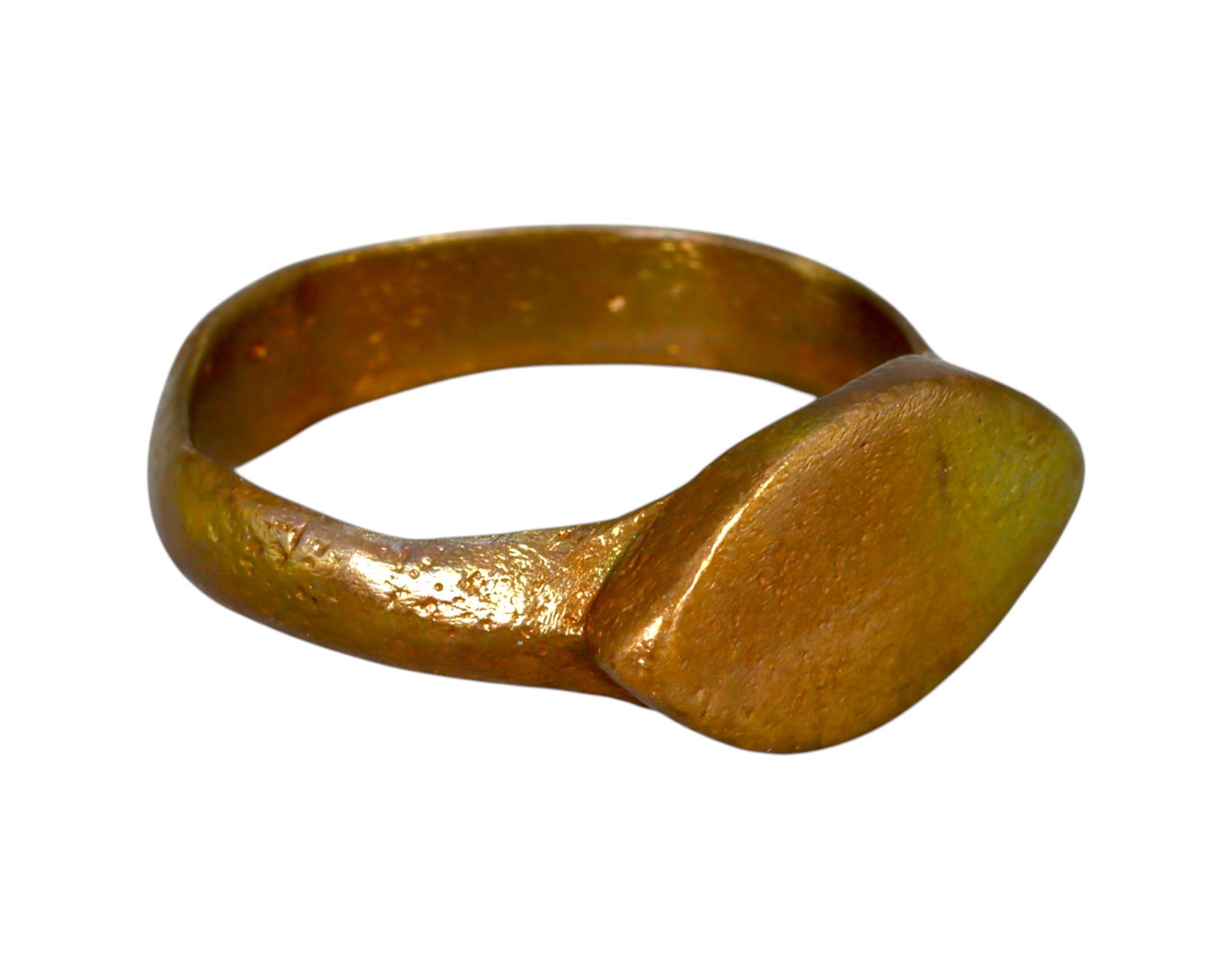 MEDIEVAL EUROPEAN: Bronze Signet Ring - Carolingian/Byzantine Influence, 9th-12th Century: A well-crafted medieval bronze signet ring, professionally refurbished to preserve its historical integrity while ensuring modern wearability. This solid piece, sized at 10 US and weighing 5.7g, featu