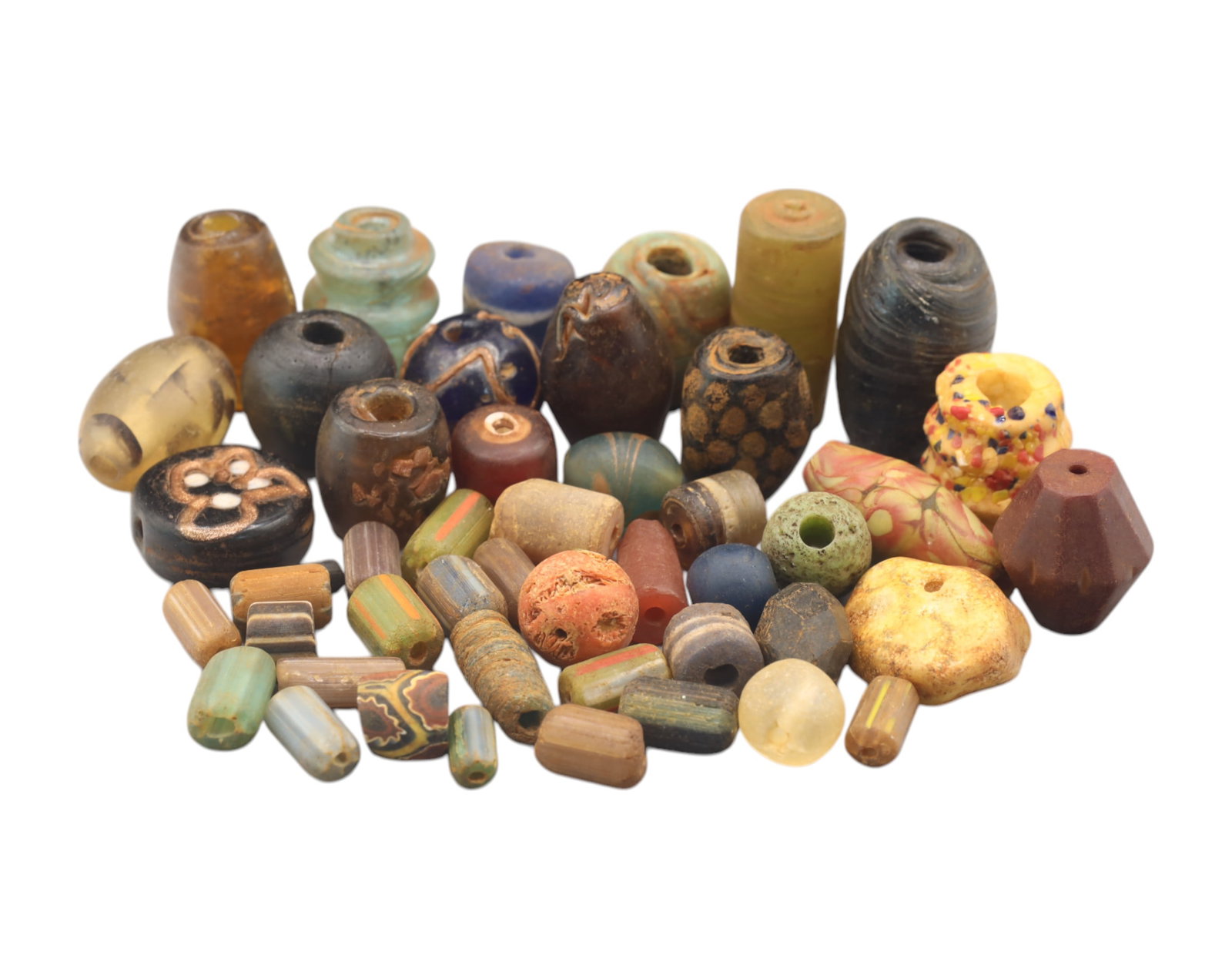 Collection of Vintage Art Glass Beads - Antique & Handmade, 8-26mm, 120g: A captivating assortment of vintage and antique art glass beads, showcasing masterful craftsmanship and unique design elements. These handcrafted beads exhibit intricate detailing, applied textures, a
