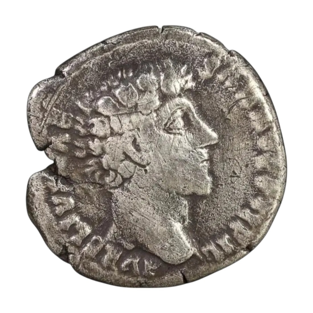ROMAN IMPERIAL: Silver Denarius of Marcus Aurelius, 2nd Century CE (2.5g, 18mm) (1 of 2)