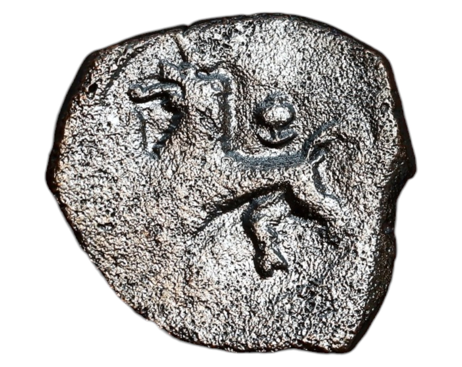 SPAIN: Philip II - 2 Maravedis, Cuenca Mint (1556-1598): A copper 2 Maravedis coin issued under Philip II of Spain (1556-1598) at the Cuenca Mint, measuring 22x22.2mm and weighing 1.9g. The obverse depicts a lion rampant, the emblem of the Kingdom of Leon, 