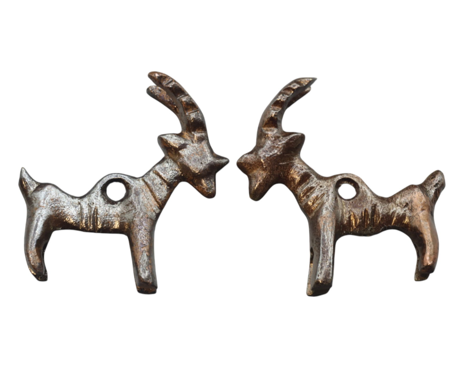 VINTAGE: 2 Bronze Zoomorphic Pendants - 4.5cm, 42g (1 of 2)